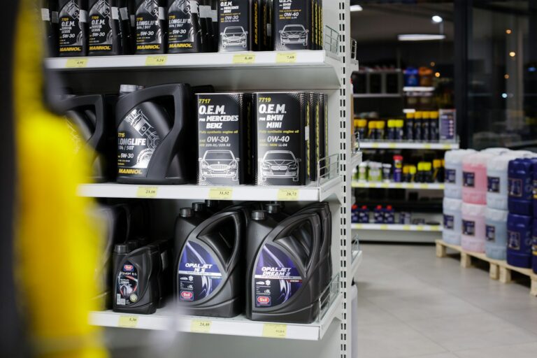 Synthetic Oil vs Conventional Oil: Which is Best for Your Engine in 2026?