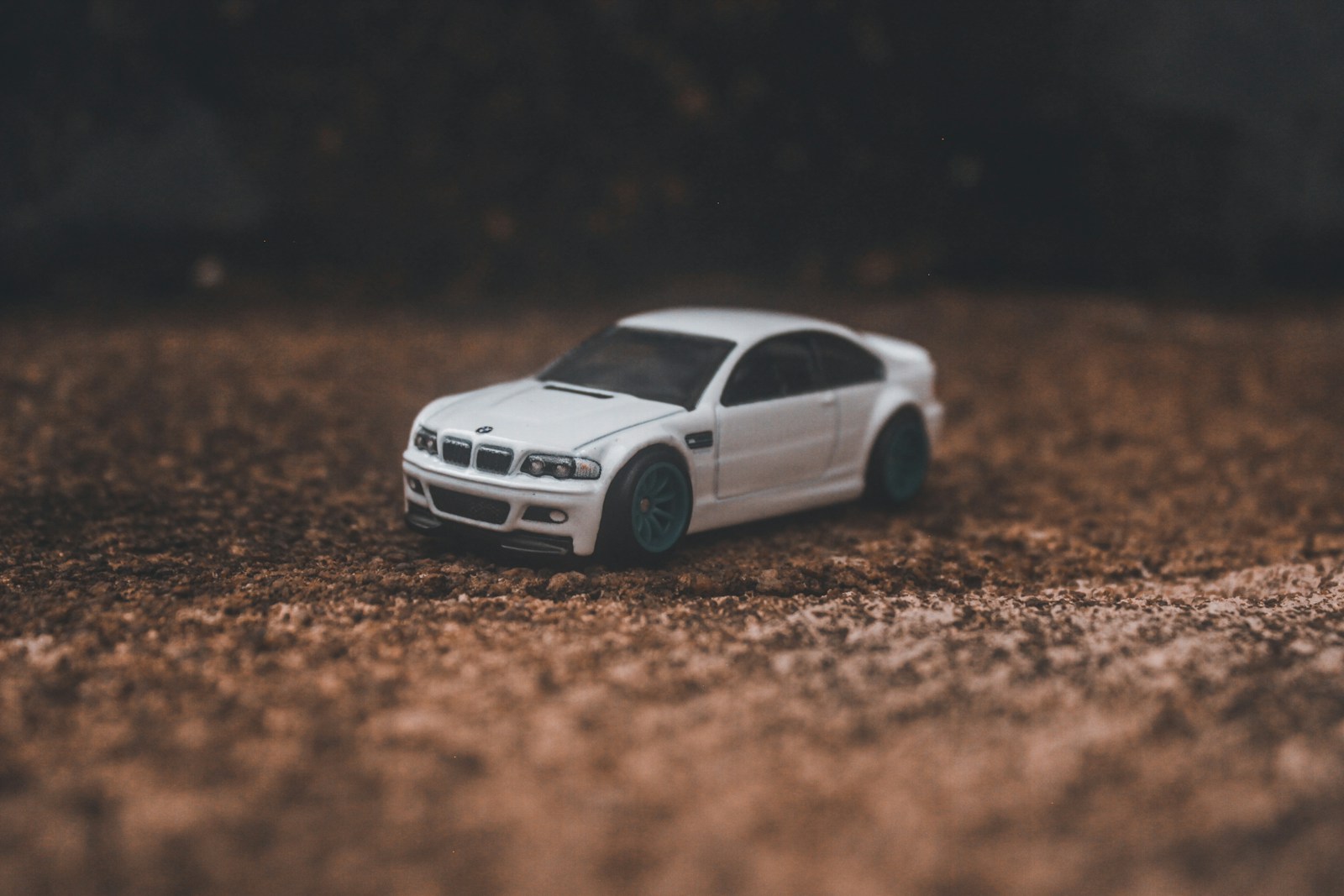 Auto Refinance 101: How to Lower Your Monthly Car Payment in 2026